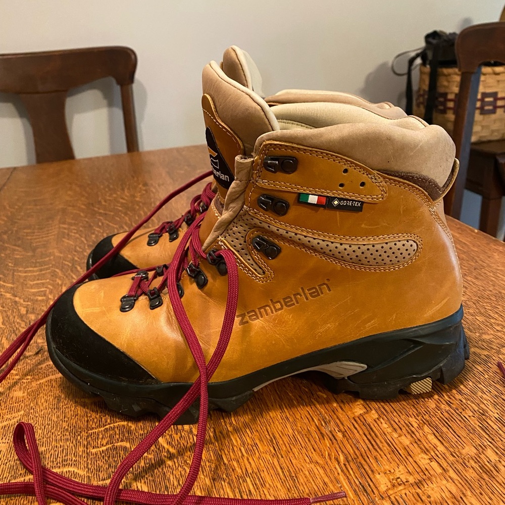 Zamberlan Vioz Lux GTX RR WOMEN’s Hiking Boots